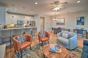 Balcony and Pool Access Myrtle Beach Getaway!